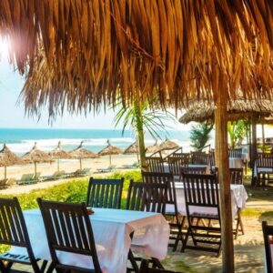 Beach restaurants near me